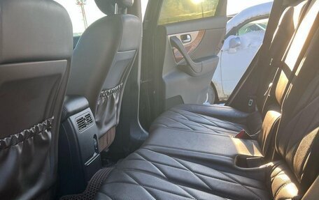 Infiniti QX70, 2014 год, 2 800 000 рублей, 8 фотография