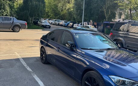 BMW 3 серия, 2018 год, 1 550 000 рублей, 4 фотография