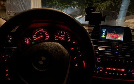 BMW 3 серия, 2018 год, 1 550 000 рублей, 15 фотография