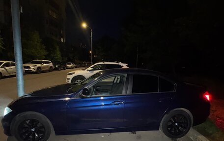 BMW 3 серия, 2018 год, 1 550 000 рублей, 12 фотография