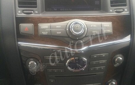 Infiniti QX56, 2012 год, 2 150 000 рублей, 10 фотография
