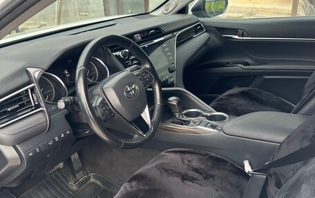 Toyota Camry, 2020 год, 300 070 рублей, 4 фотография