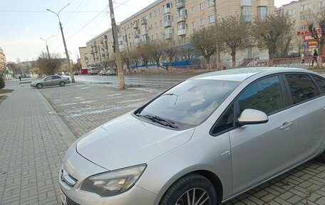 Opel Astra J, 2013 год, 530 000 рублей, 7 фотография