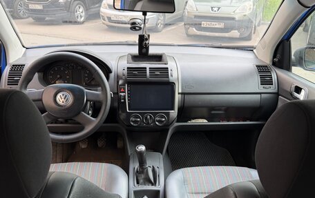 Volkswagen Polo IV рестайлинг, 2005 год, 390 000 рублей, 5 фотография
