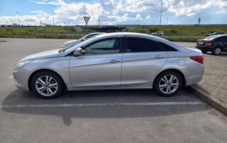 Hyundai Sonata VI, 2011 год, 1 050 000 рублей, 7 фотография