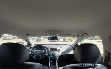 Hyundai Sonata VI, 2011 год, 1 050 000 рублей, 20 фотография