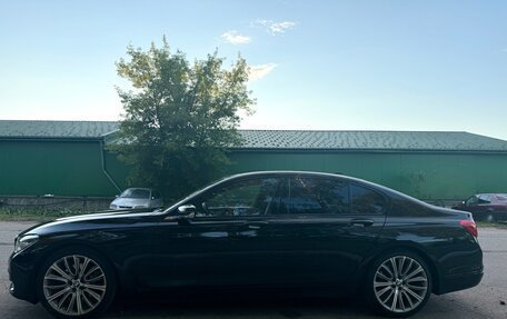 BMW 7 серия, 2016 год, 3 650 000 рублей, 8 фотография