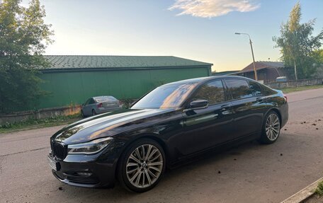 BMW 7 серия, 2016 год, 3 650 000 рублей, 2 фотография