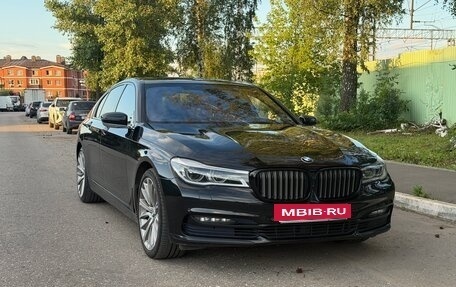 BMW 7 серия, 2016 год, 3 650 000 рублей, 4 фотография