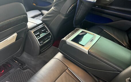BMW 7 серия, 2016 год, 3 650 000 рублей, 17 фотография