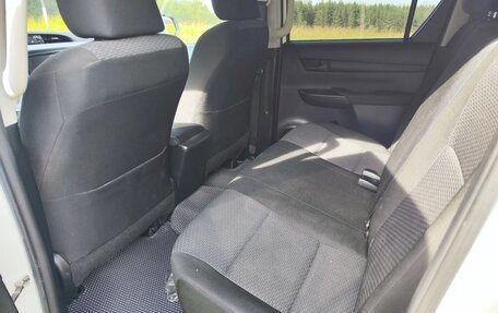 Toyota Hilux VIII, 2020 год, 5 000 000 рублей, 8 фотография