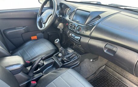 Mitsubishi L200 IV рестайлинг, 2014 год, 1 650 000 рублей, 14 фотография