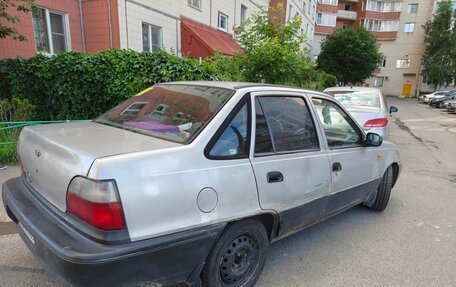Daewoo Nexia I рестайлинг, 1999 год, 100 000 рублей, 5 фотография