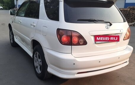 Toyota Harrier, 2000 год, 1 000 000 рублей, 5 фотография