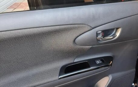 Toyota Wish II, 2012 год, 1 299 999 рублей, 14 фотография