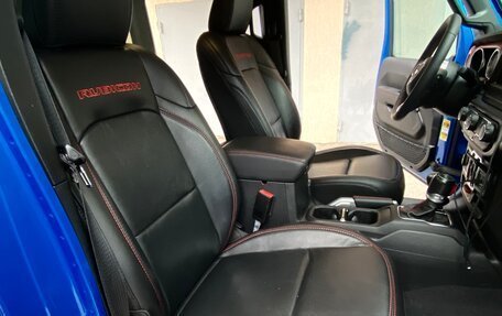 Jeep Wrangler, 2021 год, 4 900 000 рублей, 23 фотография