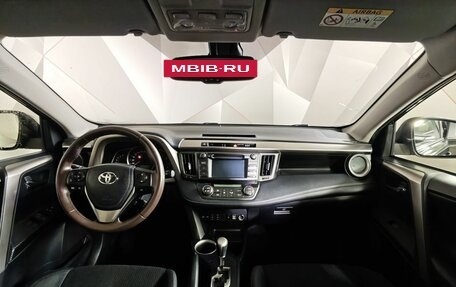 Toyota RAV4, 2014 год, 1 695 000 рублей, 12 фотография