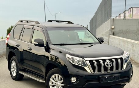 Toyota Land Cruiser Prado 150 рестайлинг 2, 2014 год, 3 390 000 рублей, 5 фотография