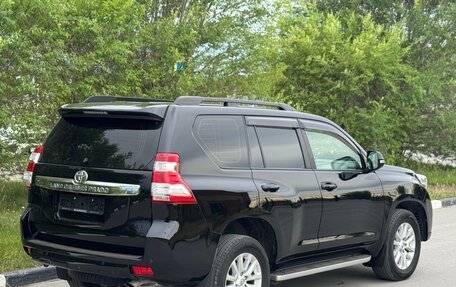 Toyota Land Cruiser Prado 150 рестайлинг 2, 2014 год, 3 390 000 рублей, 14 фотография