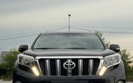 Toyota Land Cruiser Prado 150 рестайлинг 2, 2014 год, 3 390 000 рублей, 19 фотография