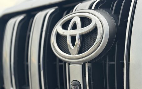 Toyota Land Cruiser Prado 150 рестайлинг 2, 2014 год, 3 390 000 рублей, 22 фотография