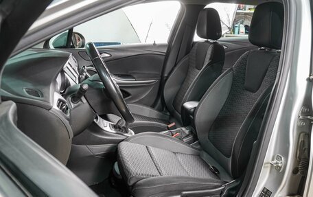 Opel Astra K, 2020 год, 1 274 000 рублей, 10 фотография