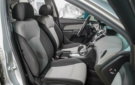 Chevrolet Cruze II, 2011 год, 599 000 рублей, 8 фотография