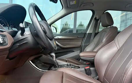 BMW X1, 2019 год, 1 295 000 рублей, 10 фотография
