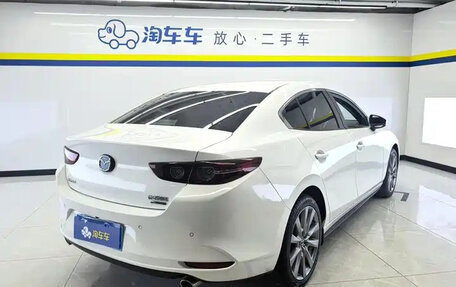 Mazda 3, 2021 год, 1 425 000 рублей, 15 фотография