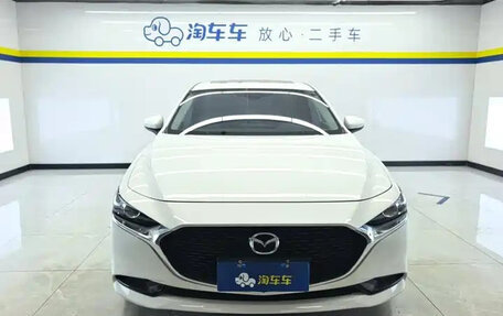 Mazda 3, 2021 год, 1 425 000 рублей, 14 фотография