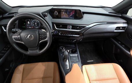 Lexus UX I, 2022 год, 2 440 000 рублей, 8 фотография