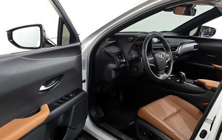 Lexus UX I, 2022 год, 2 440 000 рублей, 11 фотография