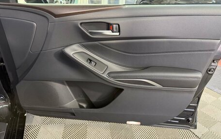 Toyota Avalon, 2022 год, 3 950 000 рублей, 23 фотография