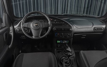 Chevrolet Niva I рестайлинг, 2020 год, 819 000 рублей, 6 фотография