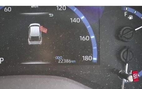 Toyota Yaris Cross, 2023 год, 1 310 007 рублей, 18 фотография