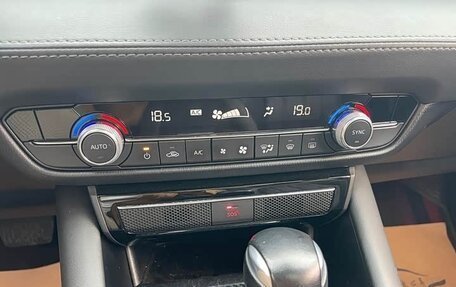 Mazda 6, 2021 год, 1 760 000 рублей, 16 фотография