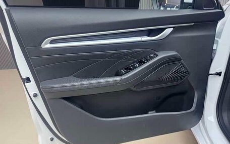 Geely Emgrand, 2025 год, 1 300 000 рублей, 8 фотография