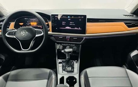 Volkswagen Bora, 2023 год, 1 450 000 рублей, 10 фотография