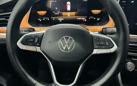 Volkswagen Bora, 2023 год, 1 450 000 рублей, 9 фотография