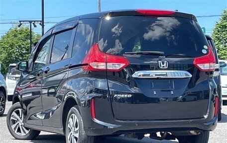 Honda Freed II, 2021 год, 1 400 300 рублей, 5 фотография