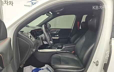 Mercedes-Benz GLB, 2022 год, 2 655 000 рублей, 4 фотография