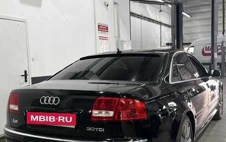 Audi A8, 2004 год, 1 350 000 рублей, 5 фотография