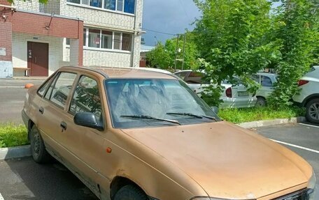 Daewoo Nexia I рестайлинг, 2002 год, 65 000 рублей, 2 фотография