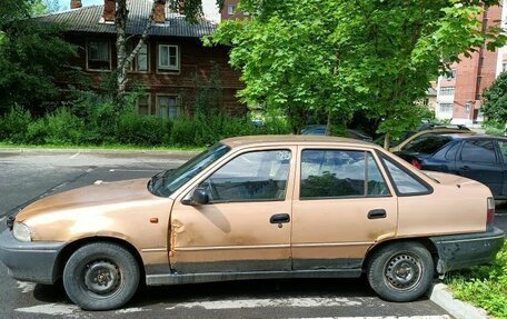 Daewoo Nexia I рестайлинг, 2002 год, 65 000 рублей, 5 фотография