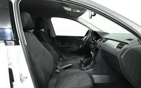 Skoda Rapid I, 2016 год, 990 000 рублей, 10 фотография