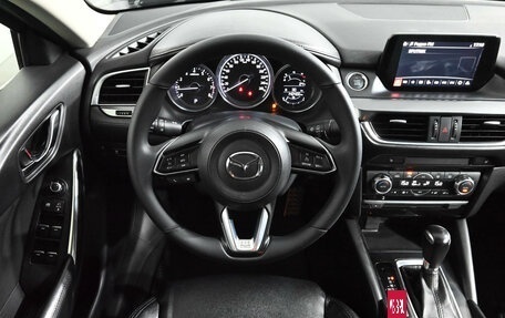 Mazda 6, 2017 год, 2 100 000 рублей, 12 фотография