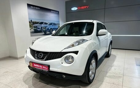 Nissan Juke II, 2012 год, 990 000 рублей, 1 фотография