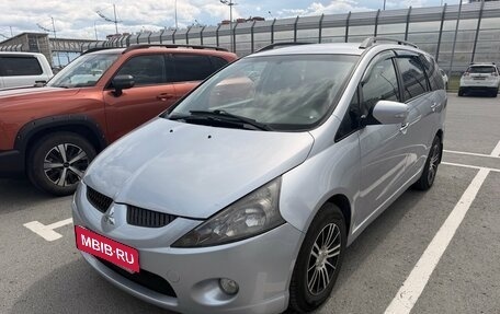 Mitsubishi Grandis, 2006 год, 850 000 рублей, 1 фотография