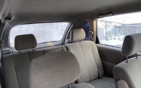 Toyota Nadia, 2002 год, 440 000 рублей, 6 фотография