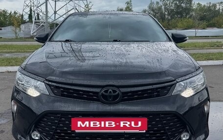 Toyota Camry, 2017 год, 2 500 000 рублей, 2 фотография